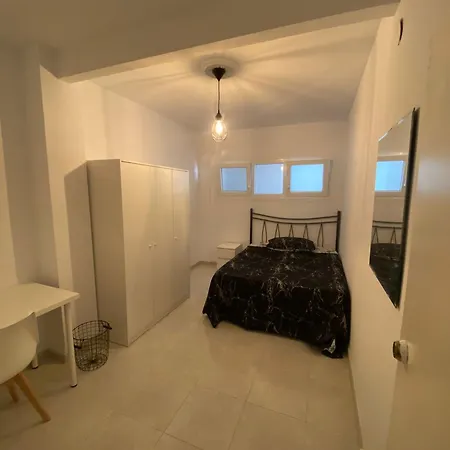 Piso Completo De 3 En El Centro De Daire Caces